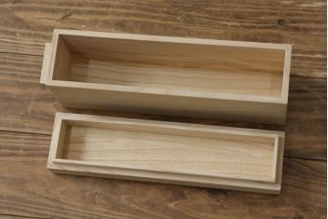 中古　美品　岩谷堂箪笥　かくし収納多数で遊び心満載の小箪笥(収納箪笥、整理箪笥、和タンス、引き出し、小物収納)(R-072807)