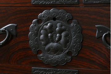 中古　美品　岩谷堂箪笥　かくし収納多数で遊び心満載の小箪笥(収納箪笥、整理箪笥、和タンス、引き出し、小物収納)(R-072807)