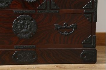 中古　美品　岩谷堂箪笥　かくし収納多数で遊び心満載の小箪笥(収納箪笥、整理箪笥、和タンス、引き出し、小物収納)(R-072807)