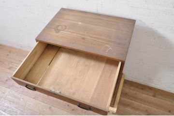 和製アンティーク　桐(キリ)材　和の雰囲気を高める小箪笥(桐たんす、収納タンス、時代箪笥、和箪笥、整理箪笥)(R-072812)
