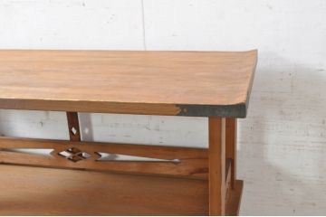 和製ビンテージ　屋久杉　金具と透かし彫りがアクセント!!木の風合いが美しい飾り棚(茶箪笥、茶棚、収納棚、サイドボード、ヴィンテージ)(R-072815)