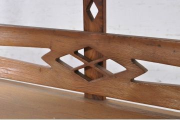 和製ビンテージ　屋久杉　金具と透かし彫りがアクセント!!木の風合いが美しい飾り棚(茶箪笥、茶棚、収納棚、サイドボード、ヴィンテージ)(R-072815)