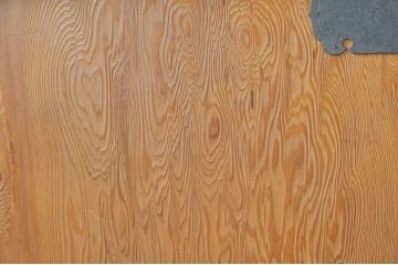 和製ビンテージ　屋久杉　金具と透かし彫りがアクセント!!木の風合いが美しい飾り棚(茶箪笥、茶棚、収納棚、サイドボード、ヴィンテージ)(R-072815)
