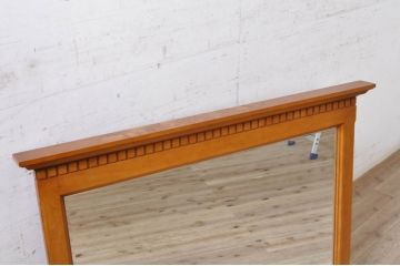 中古　美品　横浜ダニエル(daniel)　アーリーアメリカン　A-401吊鏡　気品漂う洗練されたデザインが魅力的な壁掛けミラー(壁掛け鏡、ウォールミラー)(R-072820)