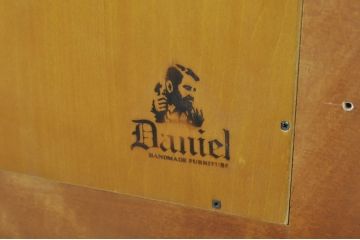 中古　美品　横浜ダニエル(daniel)　アーリーアメリカン　A-401吊鏡　気品漂う洗練されたデザインが魅力的な壁掛けミラー(壁掛け鏡、ウォールミラー)(R-072820)