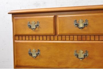 中古　美品　横浜ダニエル(daniel)　アーリーアメリカン　A-104横長整理タンス　気品漂う洗練されたデザインが魅力的なチェスト(引き出し、サイドボード、整理箪笥、収納箪笥)(定価約56万円)(R-072822)