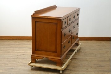 中古　美品　横浜クラシック家具ダニエル(Daniel)　アーリーアメリカン　A-104　横長整理箪笥　3段ローチェスト　定価約56万円　(R-072822)