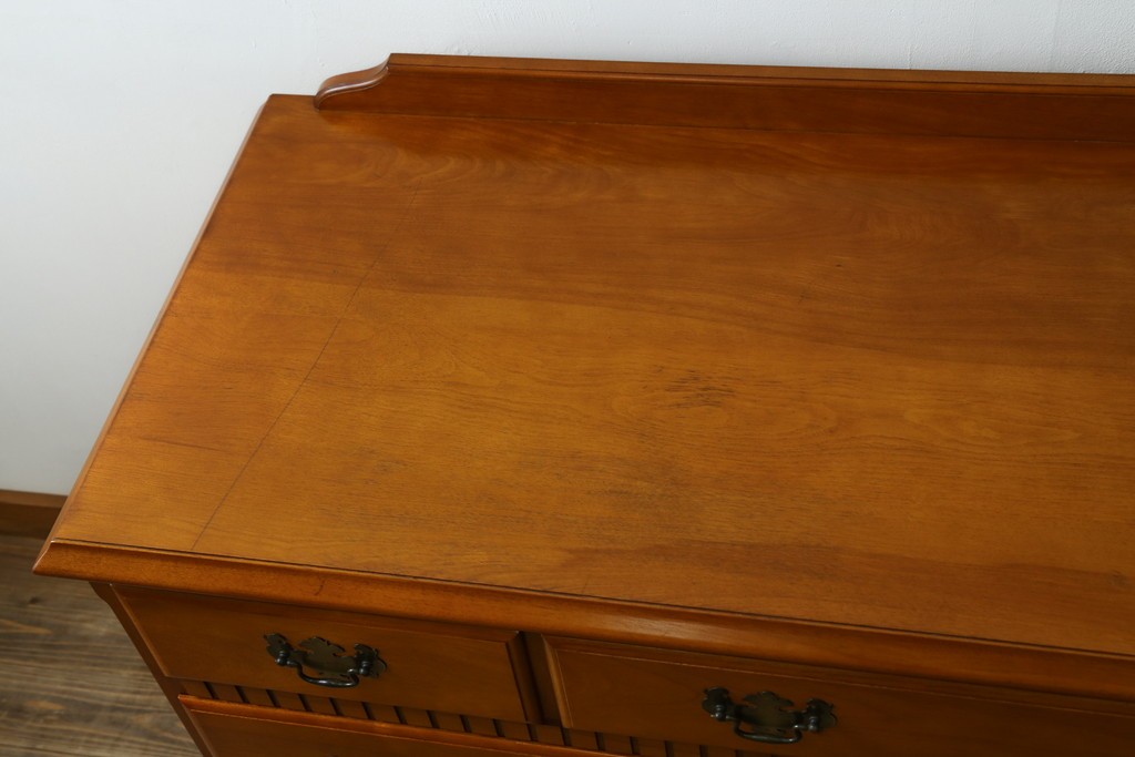 中古　美品　横浜クラシック家具ダニエル(Daniel)　アーリーアメリカン　A-104　横長整理箪笥　3段ローチェスト　定価約56万円　(R-072822)