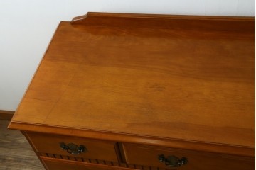 中古　美品　横浜クラシック家具ダニエル(Daniel)　アーリーアメリカン　A-104　横長整理箪笥　3段ローチェスト　定価約56万円　(R-072822)