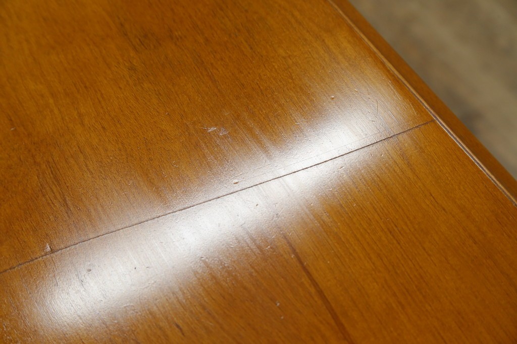 中古　美品　横浜クラシック家具ダニエル(Daniel)　アーリーアメリカン　A-104　横長整理箪笥　3段ローチェスト　定価約56万円　(R-072822)