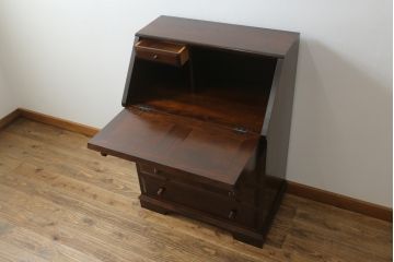 中古　美品!!　松本民芸家具　収納力たっぷり! シックな佇まいのライティングビューロー(簿記机、在宅ワーク、在宅用ワークデスク、チェスト)(R-072830)
