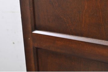 中古　超美品!!　松本民芸家具　両面使いできるクラシカルなデザインのカウンターテーブル(収納棚、戸棚、サイドボード、サイドキャビネット)(R-072831)
