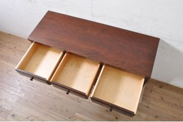 中古　超美品　松本民芸家具　美しい木目と落ち着いた色合いが魅力のサイドボード(戸棚、収納棚、サイドキャビネット)(R-072834)