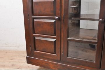 中古　松本民芸家具　両面使いできる優れもの!!クラシカルなデザインがお洒落なカウンターテーブル(収納棚、戸棚、食器棚、サイドボード、サイドキャビネット)(R-072836)