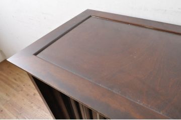 中古　美品　松本民芸家具　落ち着いた佇まいが魅力的なC型下駄箱(収納棚、戸棚、キャビネット)(定価約30万円)(R-072837)