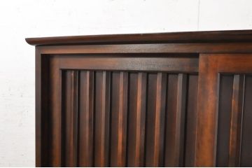 中古　美品　松本民芸家具　落ち着いた佇まいが魅力的なC型下駄箱(収納棚、戸棚、キャビネット)(定価約30万円)(R-072837)
