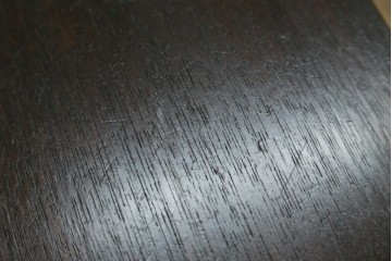 和製ヴィンテージ　希少デザイン　松本民芸家具　3本脚デザインがユニークなサイドテーブル　(R-072871)