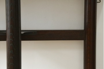 和製ヴィンテージ　希少デザイン　松本民芸家具　3本脚デザインがユニークなサイドテーブル　(R-072871)