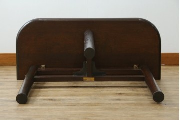 和製ヴィンテージ　希少デザイン　松本民芸家具　3本脚デザインがユニークなサイドテーブル　(R-072871)