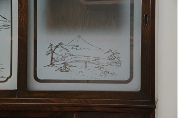 和製アンティーク　前面欅(ケヤキ)材　素朴な佇まいに懐かしさを感じる二段重ね茶箪笥　(R-072886)