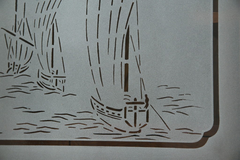 和製アンティーク　前面欅(ケヤキ)材　素朴な佇まいに懐かしさを感じる二段重ね茶箪笥　(R-072886)