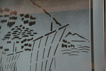 和製アンティーク　前面欅(ケヤキ)材　素朴な佇まいに懐かしさを感じる二段重ね茶箪笥　(R-072886)