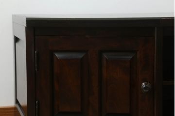 中古　北海道民芸家具　落ち着いた色味で和モダンスタイルにぴったりなテレビボード(テレビ台、ローボード、リビングボード、収納棚、戸棚)(R-072887)
