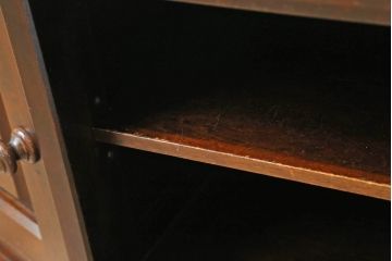 中古　北海道民芸家具　落ち着いた色味で和モダンスタイルにぴったりなテレビボード(テレビ台、ローボード、リビングボード、収納棚、戸棚)(R-072887)