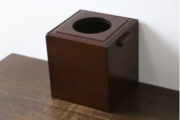 和製アンティーク　シンプルなデザインで取り入れやすい古い花梨(カリン)材のゴミ箱(ごみ箱、くず入れ、収納ボックス)(R-072895)