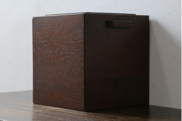 和製アンティーク　シンプルなデザインで取り入れやすい古い花梨(カリン)材のゴミ箱(ごみ箱、くず入れ、収納ボックス)(R-072895)