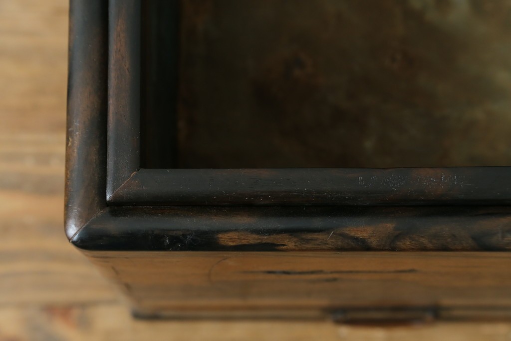 和製アンティーク　黒柿材の独特な杢目が魅力的な長火鉢　(R-072896)