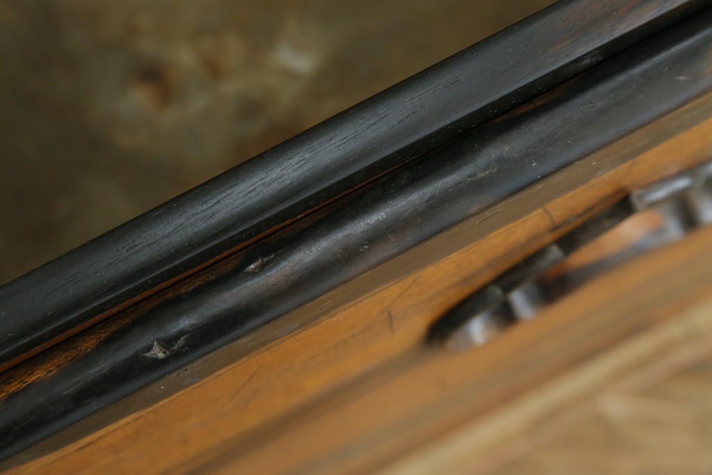 和製アンティーク　黒柿材の独特な杢目が魅力的な長火鉢　(R-072896)