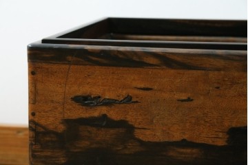 和製アンティーク　黒柿材の独特な杢目が魅力的な長火鉢　(R-072896)