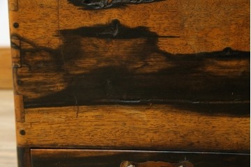 和製アンティーク　黒柿材の独特な杢目が魅力的な長火鉢　(R-072896)