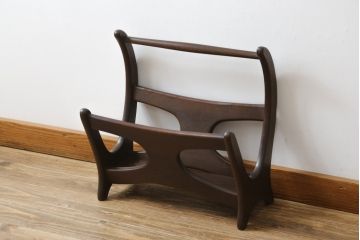 和製ビンテージ　希少な絶版品!!　オールドマルニ　maruni(マルニ木工)　和モダンな空間づくりに取り入れやすいマガジンラック(ヴィンテージ、本立て)(R-072900)