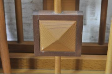 和製ビンテージ　凝ったデザインが珍しいマガジンラック(本立て、収納、ヴィンテージ)(R-072902)