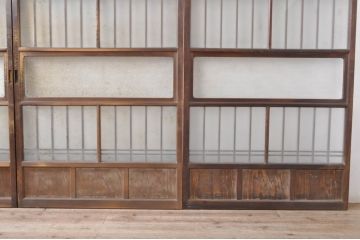 アンティーク建具　風情のある佇まいが魅力的な格子入りガラス戸4枚セット(引き戸、格子戸、ガラス帯戸)(R-072906)