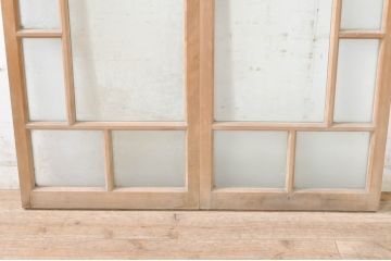 アンティーク建具　レアデザイン　大正ロマン　素朴な木味が魅力的な組み合わせ窓2枚セット(ガラス窓、ガラス戸、引き戸)(R-072912)