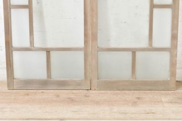 アンティーク建具　レアデザイン　大正ロマン　素朴な木味が魅力的な組み合わせ窓2枚セット(ガラス窓、ガラス戸、引き戸)(R-072912)