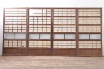 アンティーク建具　風情のある佇まいが魅力的な裏障子付き格子戸4枚セット(引き戸、障子戸、ガラス帯戸)(R-072916)
