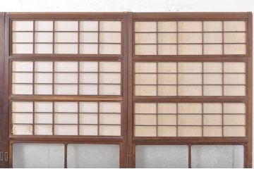 アンティーク建具　風情のある佇まいが魅力的な裏障子付き格子戸4枚セット(引き戸、障子戸、ガラス帯戸)(R-072916)