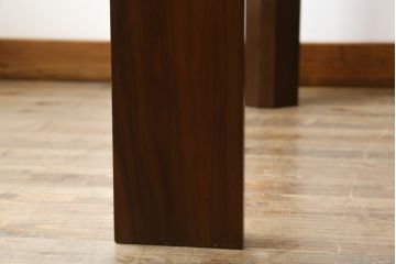 中古　カリモク家具(karimoku)　domani(ドマーニ)　Excel-Life(エクセルライフ)　ウォールナット材　直線のシルエットが印象的なダイニングテーブル(食卓、作業台、机、4人掛け、6人掛け)(定価約56万円)(R-072925)