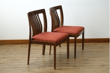 中古　カリモク家具(karimoku)　domani(ドマーニ)　Excel-Life(エクセルライフ)　ウォールナット材　シンプルなデザインが美しいダイニングチェア2脚セット　定価(2脚合計)約26万円　(R-072926)