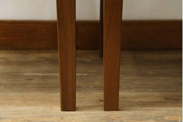 中古　カリモク家具(karimoku)　domani(ドマーニ)　Excel-Life(エクセルライフ)　ウォールナット材　シンプルなデザインが美しいダイニングチェア2脚セット　定価(2脚合計)約26万円　(R-072926)