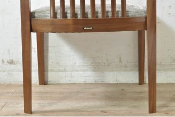 中古　カリモク家具(karimoku)　domani(ドマーニ)　Excel-Life(エクセルライフ)　ウォールナット材　シンプルなデザインが美しいダイニングチェア2脚セット(椅子、イス、いす)(定価2脚で約26万円)(R-072927)