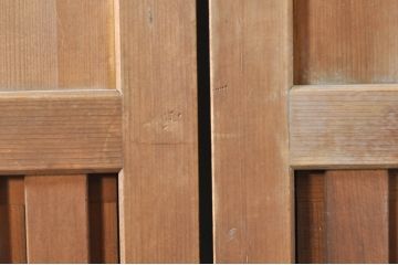 アンティーク建具　美しい木味が魅力的な無双戸4枚セット(引き戸、板戸、格子戸)(R-072935)