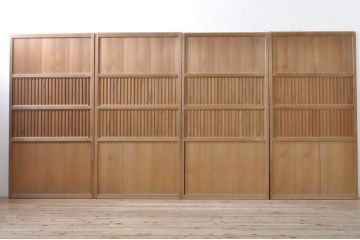 アンティーク建具　美しい木味が魅力的な無双戸4枚セット(引き戸、板戸、格子戸)(R-072935)