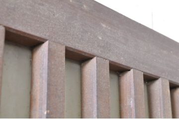 アンティーク建具　和の雰囲気が魅力的な格子入り玄関戸2枚セット(引き戸、ガラス戸、格子戸)(R-072936)
