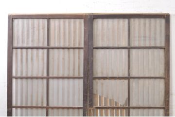 アンティーク建具　和の雰囲気が魅力的な格子入り玄関戸2枚セット(引き戸、ガラス戸、格子戸)(R-072936)