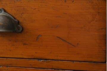 和製アンティーク　横に並べても使える!!　引き出し18杯　レトロな見た目と収納力が魅力的な収納箪笥　(R-072954)